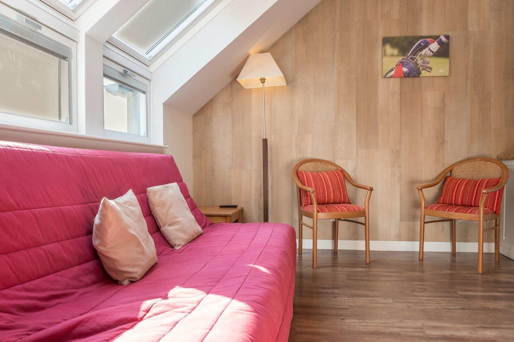 Appartements Les Ormes Epiniac Extérieur photo